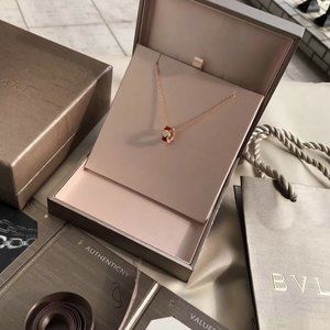 Bulgari necklace